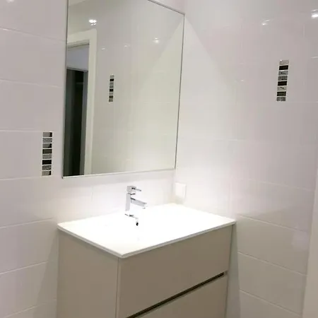 One Bedroom At 500 M Away From The Apartment Nazaré